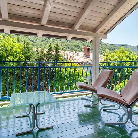 Casa - 300m Paradise Alloggio in famiglia